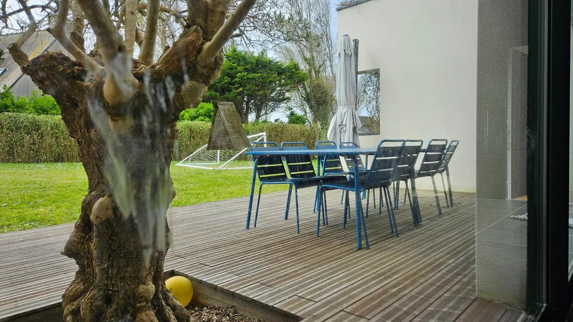 Holiday home Maison D'Architecte 9P - 400M De La Mer & Du Bourg Santec